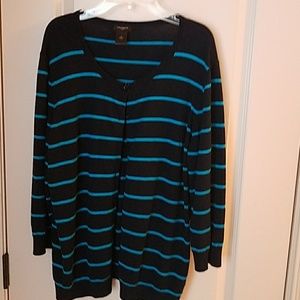 Go to, go with everything lightweight sweater